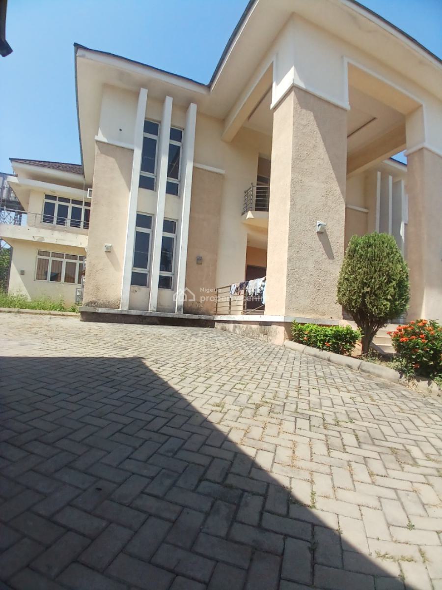 Well Built, 6 Bedroom Fully Detached Mansion with 2 Bedroom Quest Chal, Asokoro Abuja Diplomatic Zone, Asokoro District, Abuja, Detached Duplex for Sale