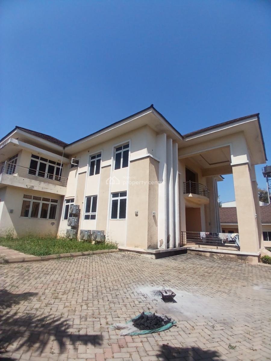 Well Built, 6 Bedroom Fully Detached Mansion with 2 Bedroom Quest Chal, Asokoro Abuja Diplomatic Zone, Asokoro District, Abuja, Detached Duplex for Sale