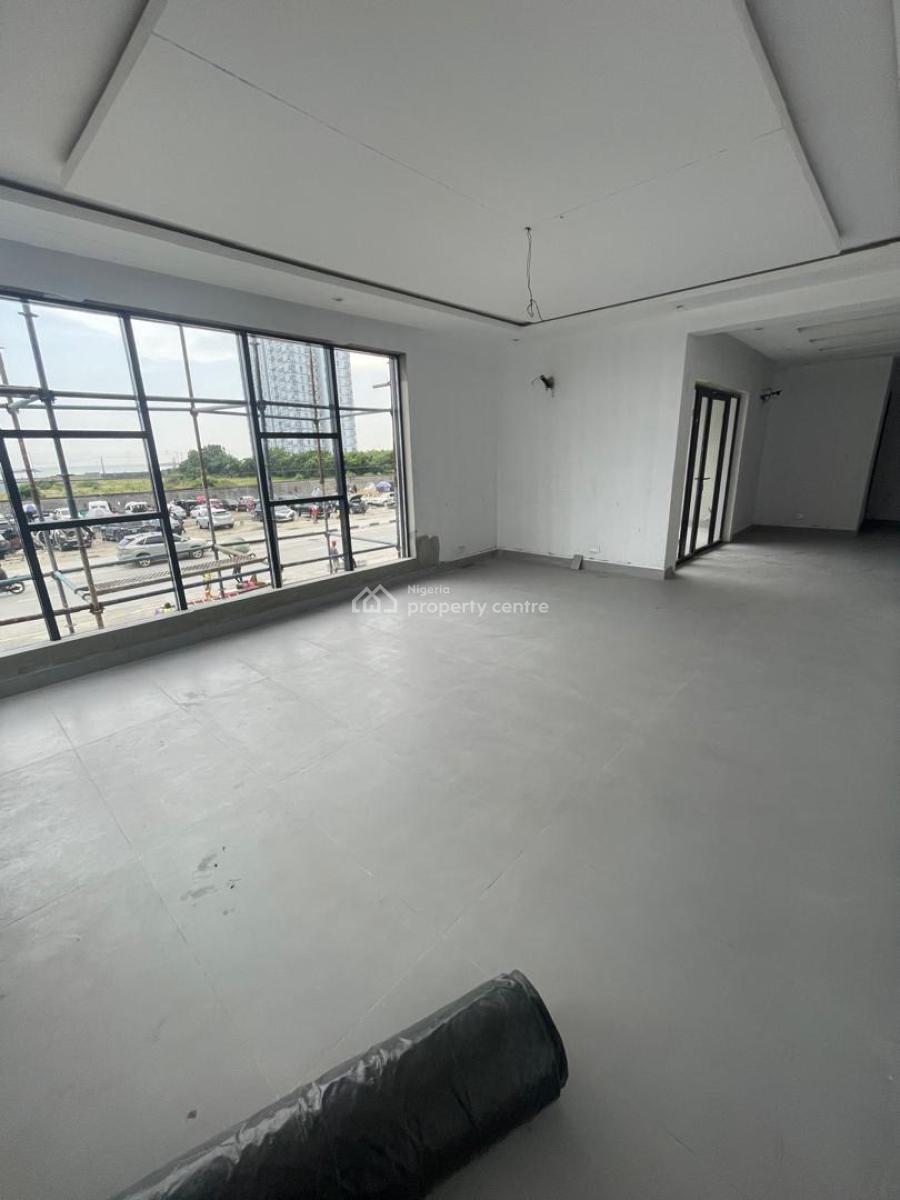 Luxury 3 Bedroom Apartment with Gym, Lekki Right, Lekki Lagos, Lekki Phase 1, Lekki, Lagos, Flat / Apartment for Sale