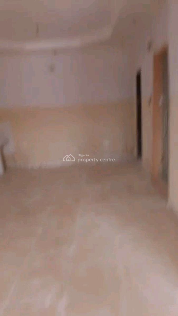 Standard and Spacious 2 Bedroom Flat, Abule Ijesha, Abule Ijesha, Yaba, Lagos, Flat / Apartment for Rent