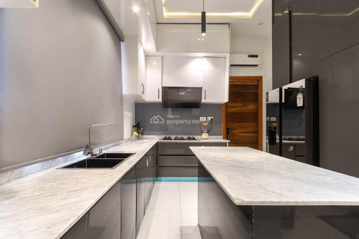 Luxury 5bedroom Duplex with Pool,cinema, Ps5,  Snooker & Tennis, Ologolo, Lekki, Lagos, Flat / Apartment Short Let