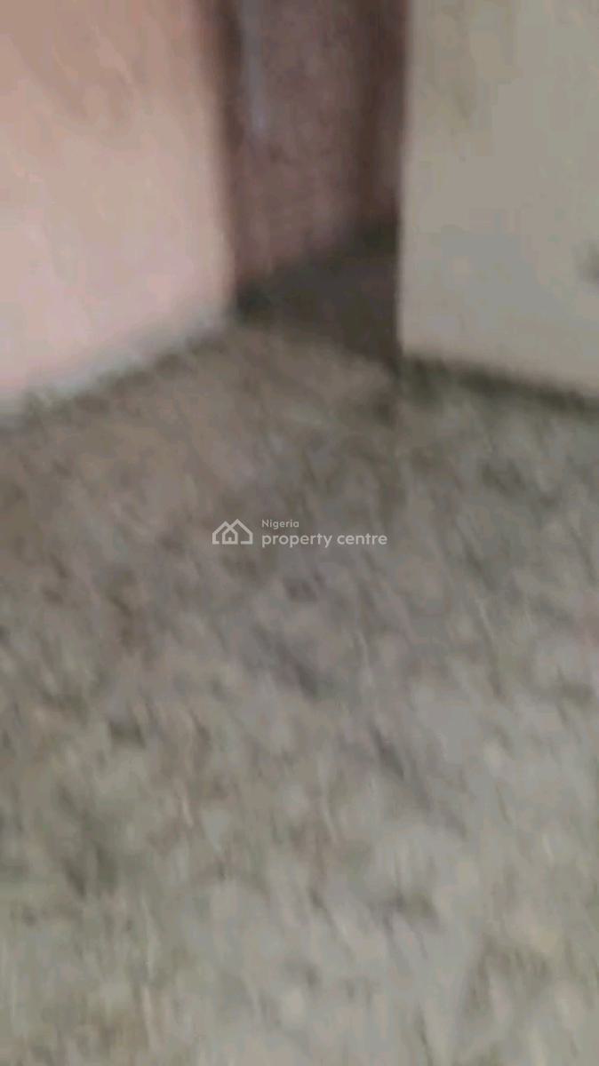 Standard and Spacious Mini Flat, Adekunle, Adekunle, Yaba, Lagos, Mini Flat (room and Parlour) for Rent