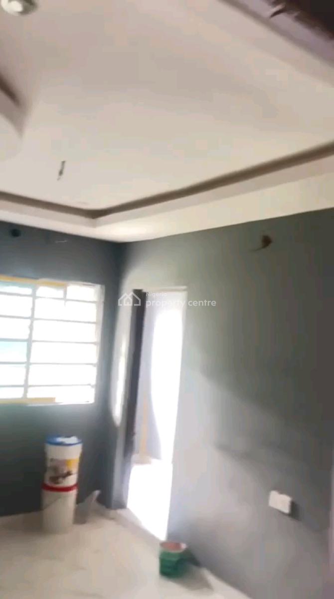 Standard and Spacious Mini Flat, Onike, Onike, Yaba, Lagos, Mini Flat (room and Parlour) for Rent