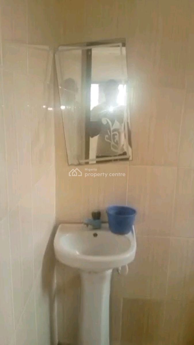 Standard 2 Bedroom Flat with 3 Toilets N Bath, Arowolo Street, Iwaya, Yaba, Lagos, Flat / Apartment for Rent