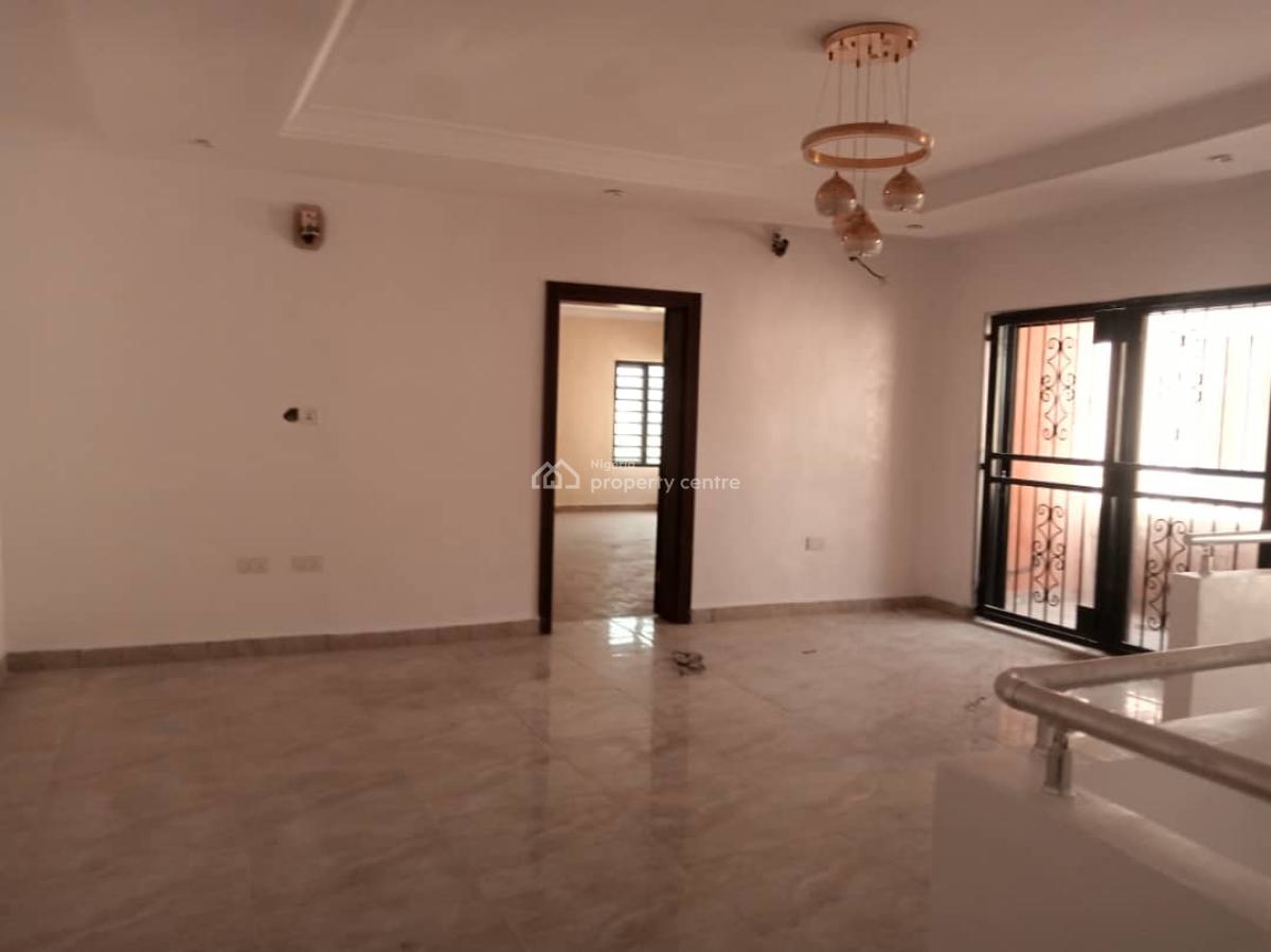 4bedroom Semi-detached House with a Room Bq, Creek Haven Estate By Harris Drive, Vgc, Lekki, Lagos, Semi-detached Duplex for Sale