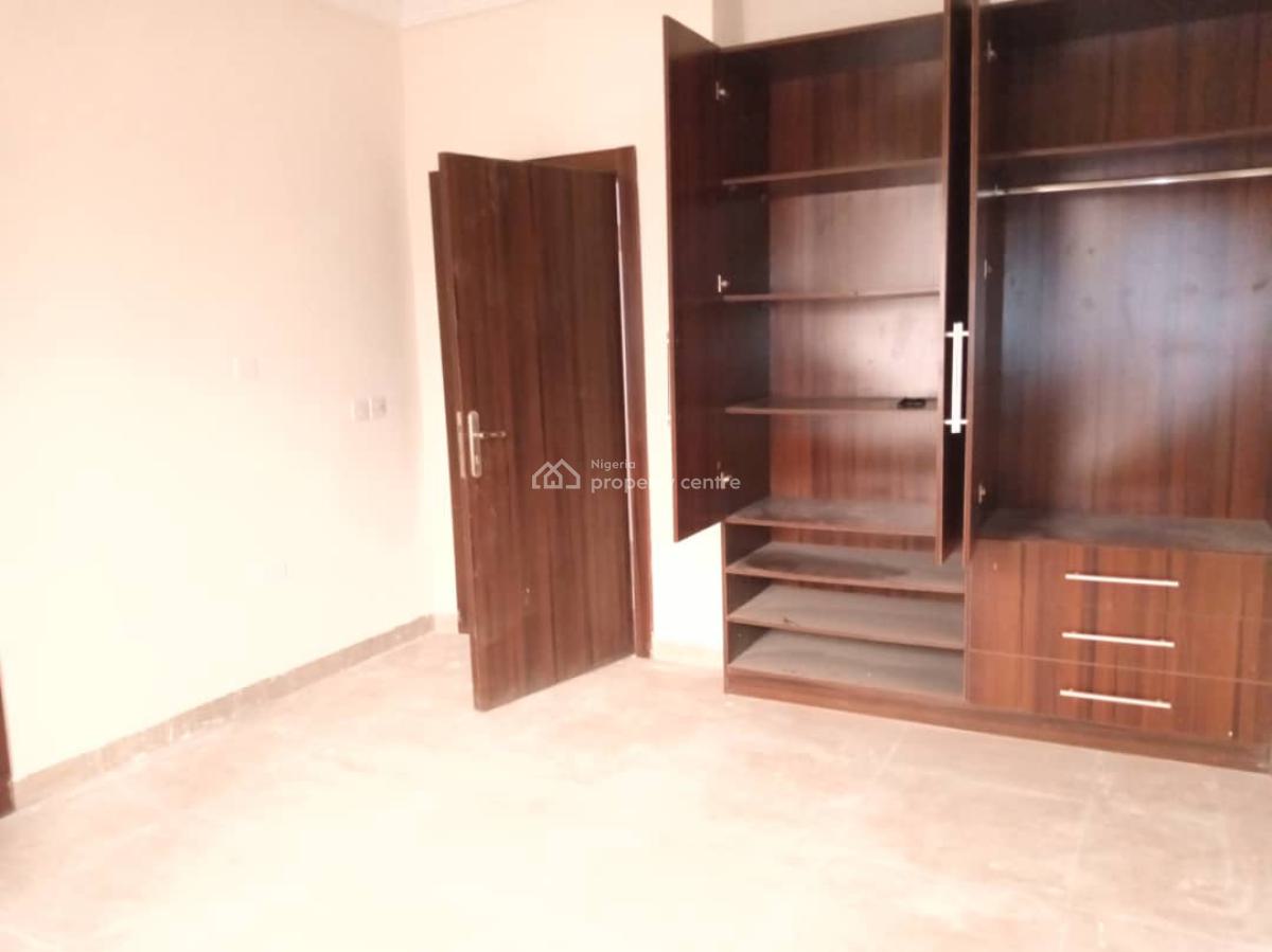 4bedroom Semi-detached House with a Room Bq, Creek Haven Estate By Harris Drive, Vgc, Lekki, Lagos, Semi-detached Duplex for Sale