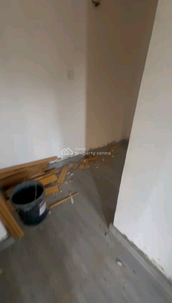 Newly Built Decent Spacious Mini Upflat and Down Flat with 2toilet, New Garage, Gbagada, Lagos, Mini Flat (room and Parlour) for Rent