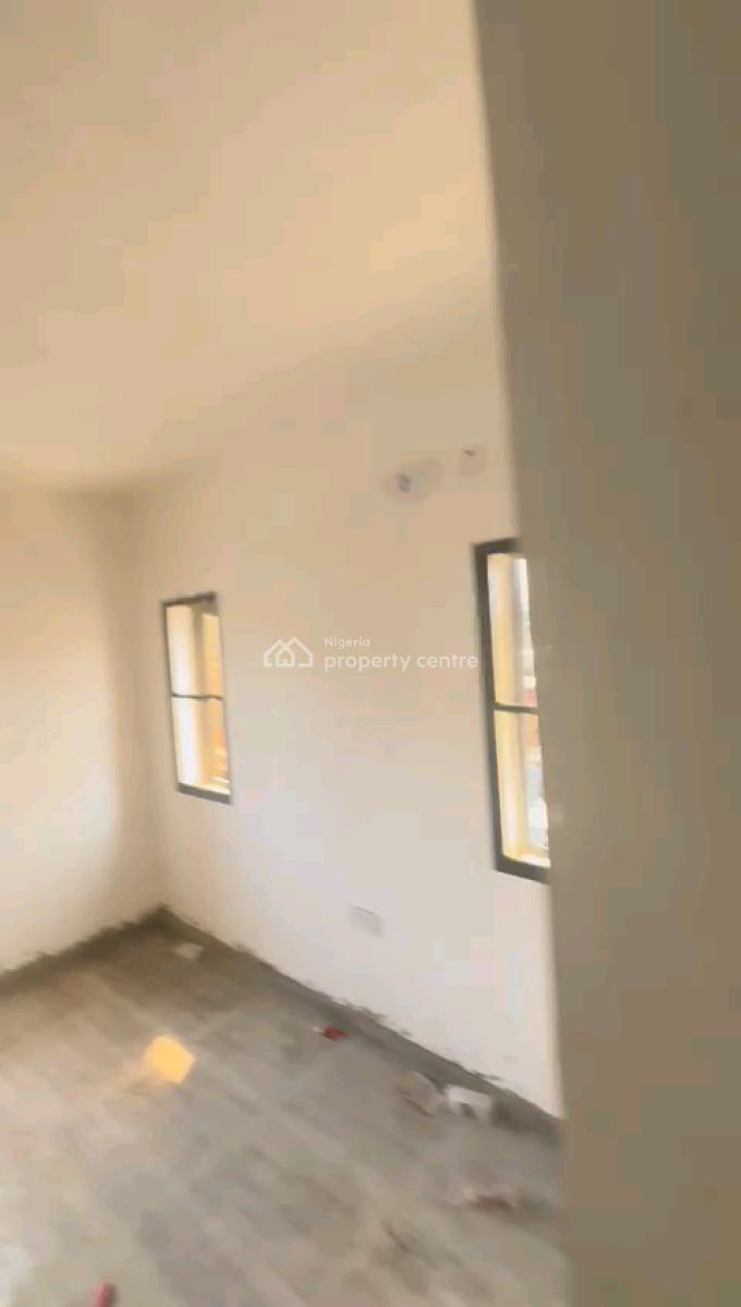 Newly Built Decent Spacious Mini Upflat and Down Flat with 2toilet, New Garage, Gbagada, Lagos, Mini Flat (room and Parlour) for Rent