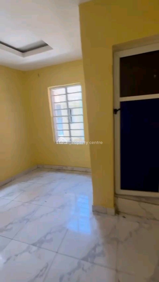 Decent Spacious Mini Upflat with 2t1b All Tilled with Spacious Kitchen, New Garage, Gbagada, Lagos, Mini Flat (room and Parlour) for Rent