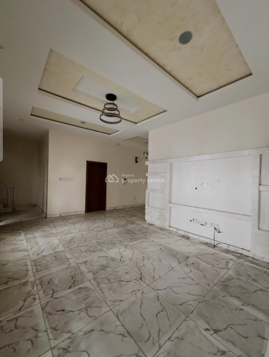 Serviced 4 Bedroom En-suite Terraced Duplex with Fitted Kitchen/pantry, Orchid Road, After Chevron Drive 2nd Toll Gate, Lekki Phase 2, Lekki, Lagos, Terraced Duplex for Rent