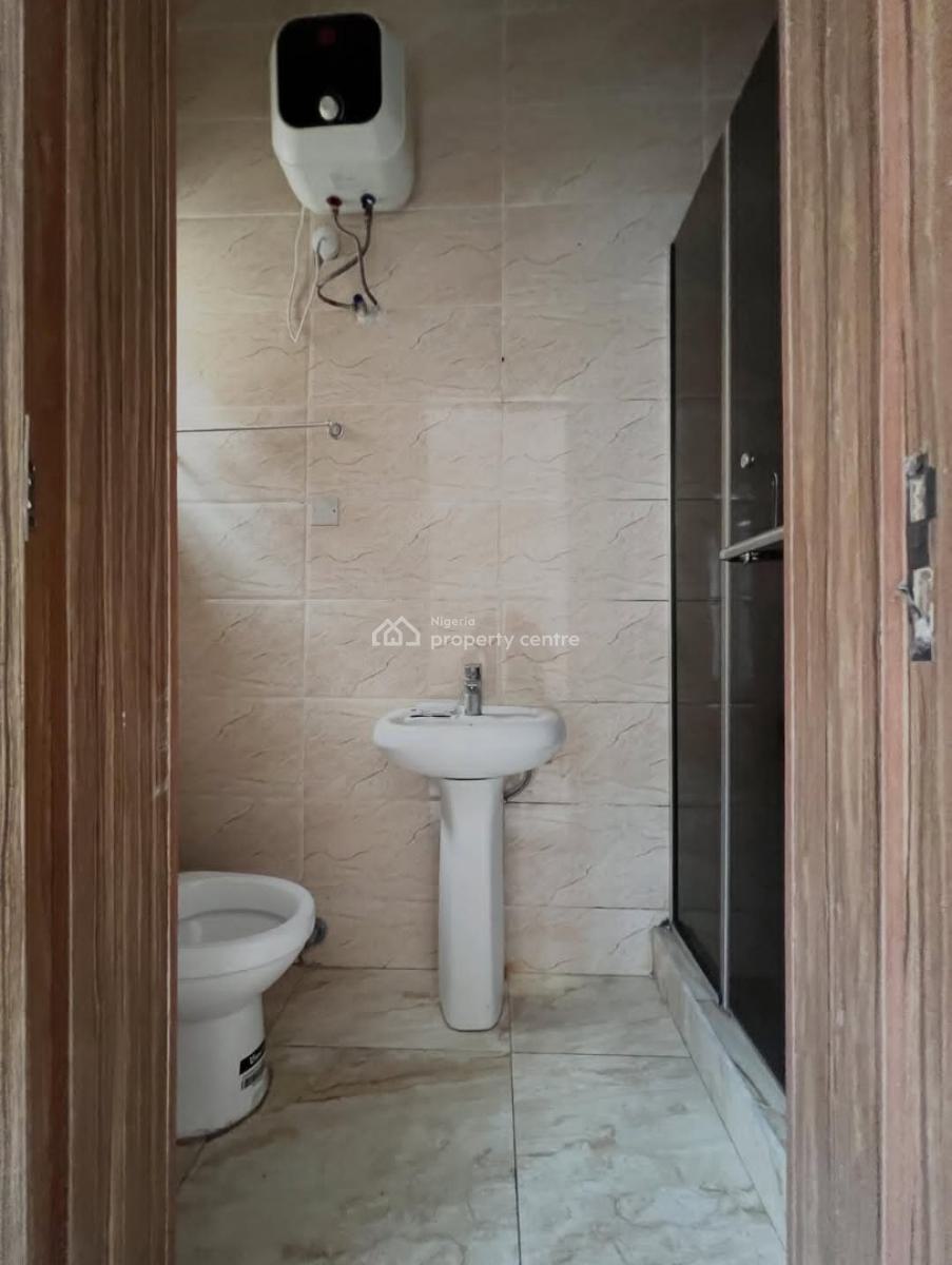 Serviced 4 Bedroom En-suite Terraced Duplex with Fitted Kitchen/pantry, Orchid Road, After Chevron Drive 2nd Toll Gate, Lekki Phase 2, Lekki, Lagos, Terraced Duplex for Rent