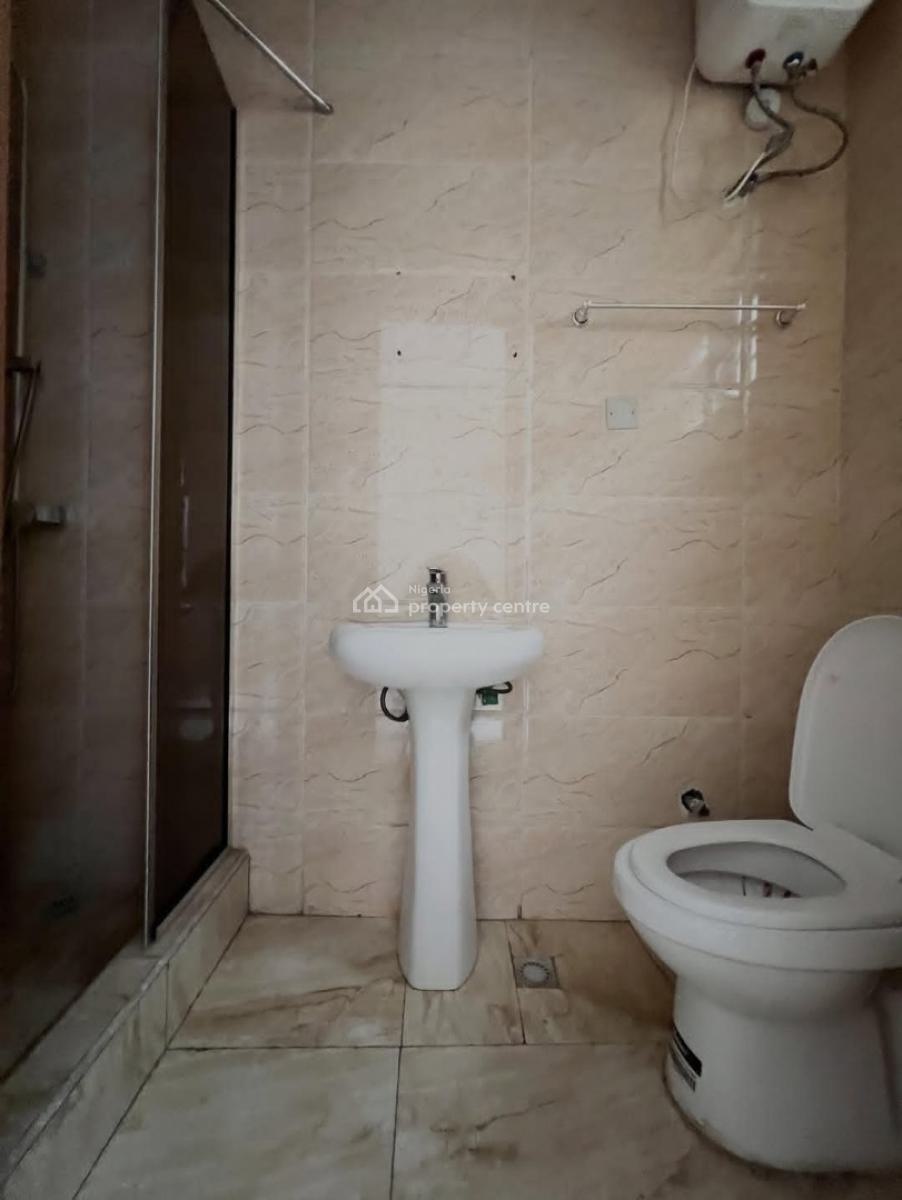 Serviced 4 Bedroom En-suite Terraced Duplex with Fitted Kitchen/pantry, Orchid Road, After Chevron Drive 2nd Toll Gate, Lekki Phase 2, Lekki, Lagos, Terraced Duplex for Rent