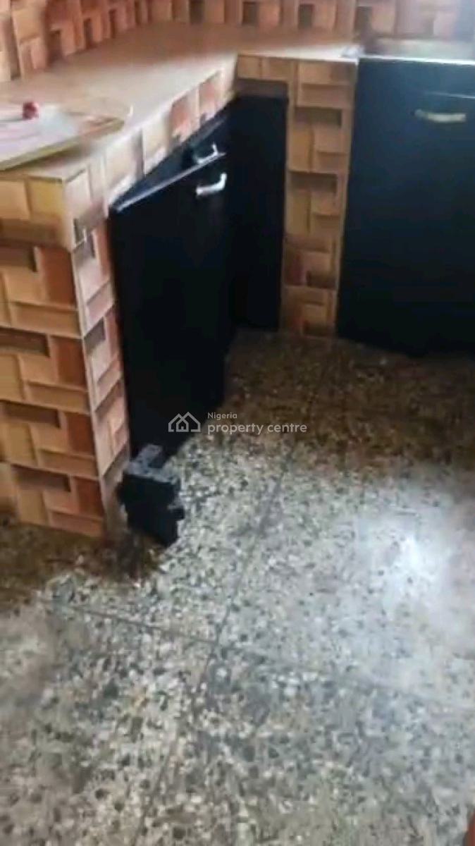 Confirm Miniflat at Adekunle Yaba, Adekunle, Yaba, Lagos, Mini Flat (room and Parlour) for Rent