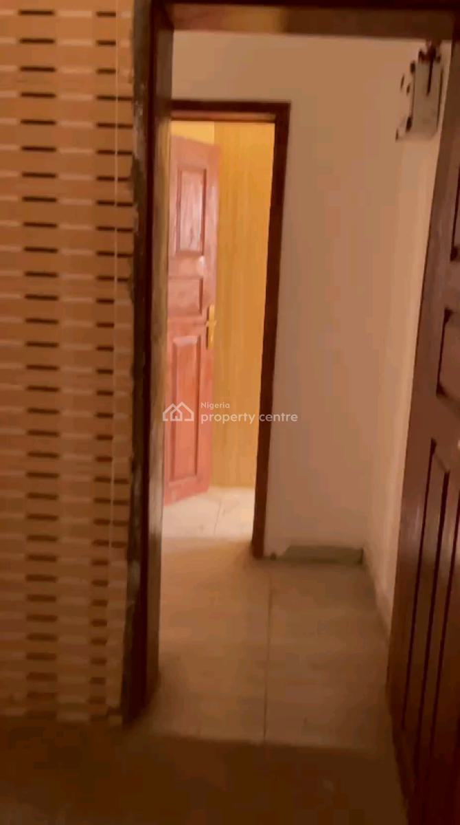 Luxury Newly Built Six 2-bedroom En-suite Flats with Guest Toilet, Off Agboyi Road, Alapere, Ketu, Lagos, Flat / Apartment for Rent