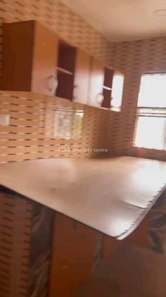 Luxury Newly Built Six 2-bedroom En-suite Flats with Guest Toilet, Off Agboyi Road, Alapere, Ketu, Lagos, Flat / Apartment for Rent