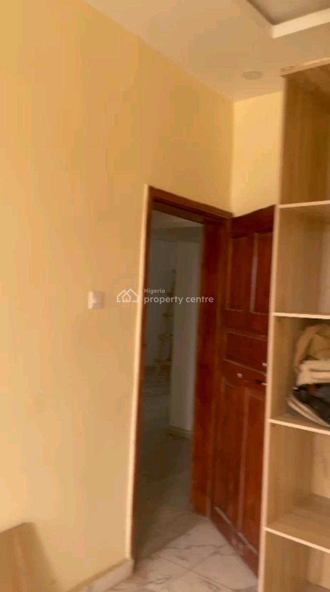 Luxury Newly Built Six 2-bedroom En-suite Flats with Guest Toilet, Off Agboyi Road, Alapere, Ketu, Lagos, Flat / Apartment for Rent