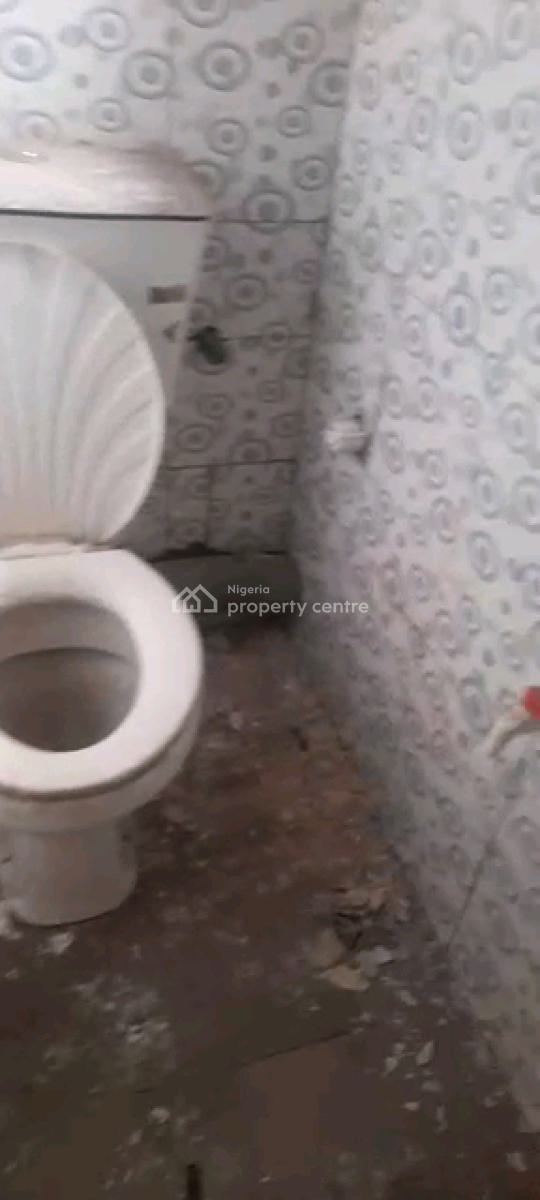 Fairly Use Standard and Spacious Miniflat with Two Toilets at Adekunle, Off Old Yaba Road, Adekunle, Yaba, Lagos, Mini Flat (room and Parlour) for Rent