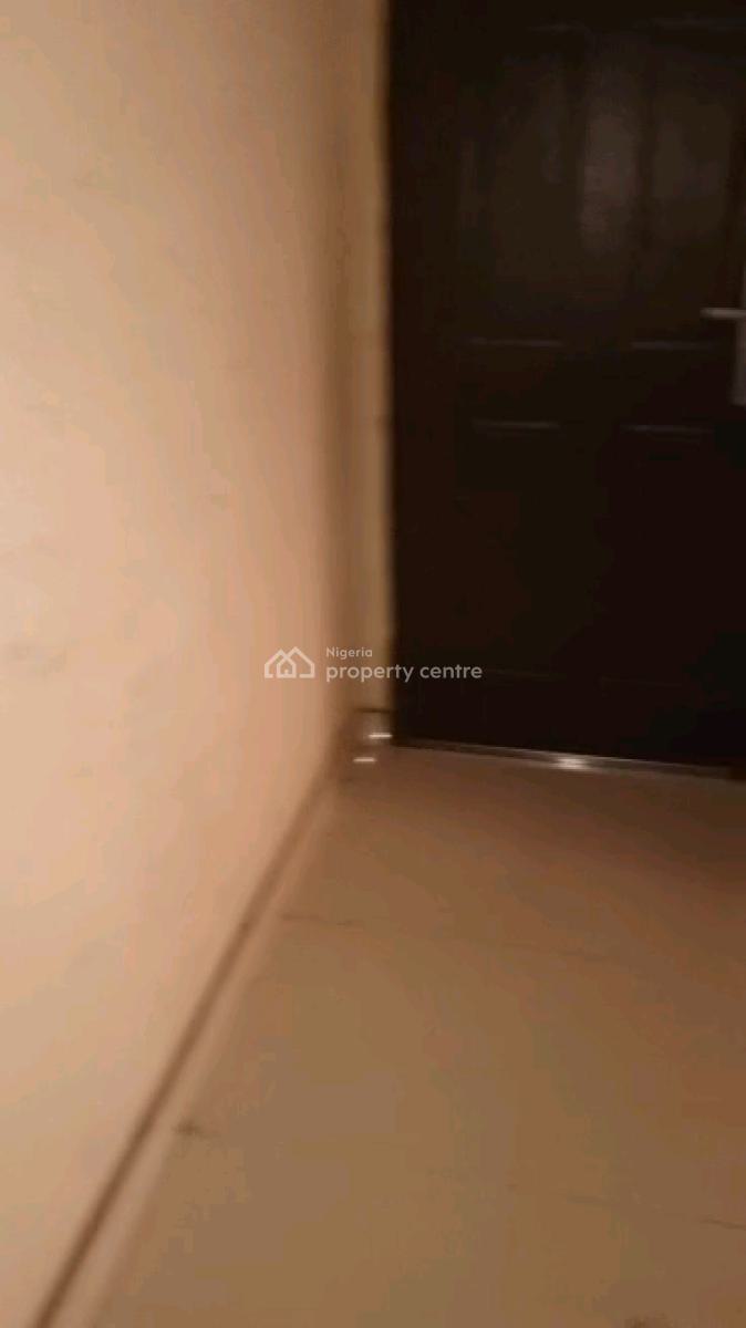 Nicely Renovated 3 Bedrooms Ground Flat, Gbagada, Lagos, Flat / Apartment for Rent