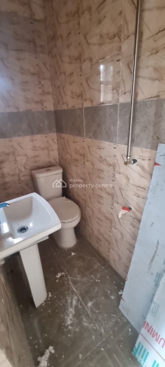 a Newly Built and Sharp 2brm Apartment, Off Okunajah Junction Wale Alimi, Lekki, Lagos, Flat / Apartment for Rent