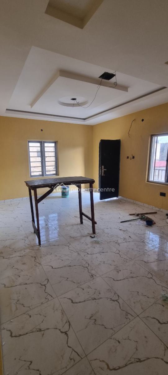 a Newly Built and Sharp 2brm Apartment, Off Okunajah Junction Wale Alimi, Lekki, Lagos, Flat / Apartment for Rent
