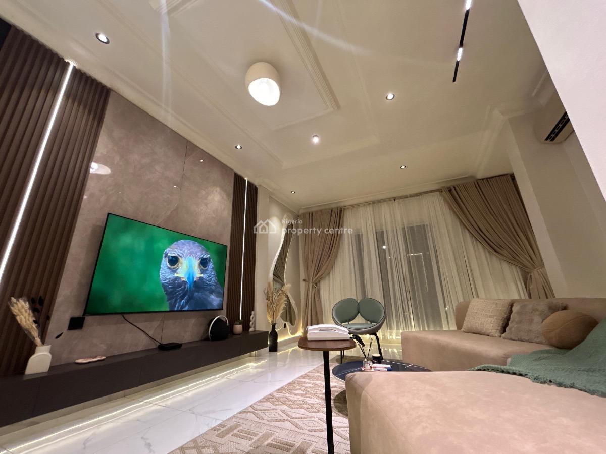 Beautiful One Bedroom Apartment with Pool, Gym and Lounge, Phase 1, Lekki, Lagos, Mini Flat (room and Parlour) Short Let