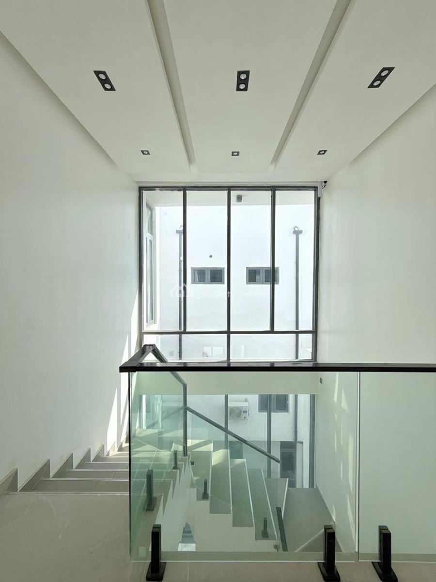 Gracefully Carved 5 Bed Luxury Smart Home with Swimming Pool and Bq, Lekki County, Lekki, Lagos, House for Sale