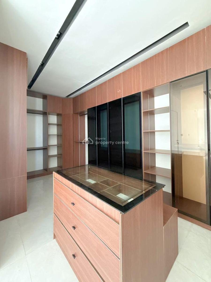 Gracefully Carved 5 Bed Luxury Smart Home with Swimming Pool and Bq, Lekki County, Lekki, Lagos, House for Sale