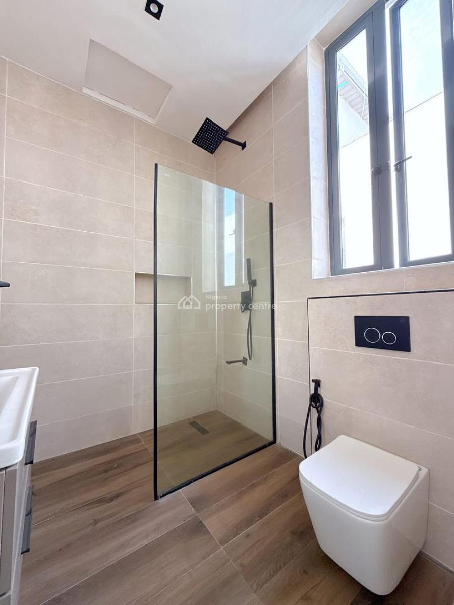 Gracefully Carved 5 Bed Luxury Smart Home with Swimming Pool and Bq, Lekki County, Lekki, Lagos, House for Sale