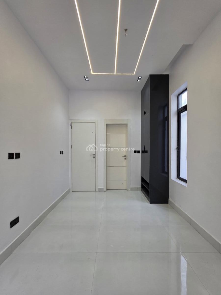 Well Built 5 Bedroom Detached Duplex with Swimming Pool and Bq, Ajah, Ajah, Lagos, Detached Duplex for Sale