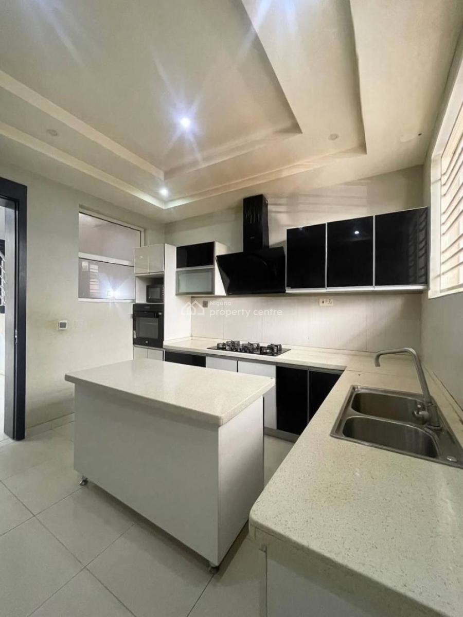 5 Bedroom Semi Detached Duplex + Bq, Service 5bedroom Semi-detached Duplex +bq, Osapa, Lekki, Lagos, Semi-detached Duplex for Sale