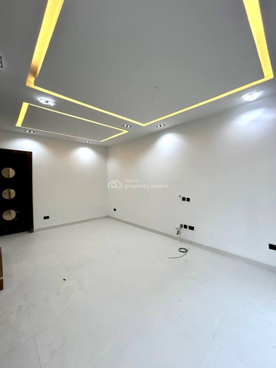 Fully Service 4 Bedroom Terrace Duplex +children Playground & Pool, Fully Service in a Great Neighborhood and Serene Estate, Lekki Phase 1, Lekki, Lagos, Terraced Duplex for Sale