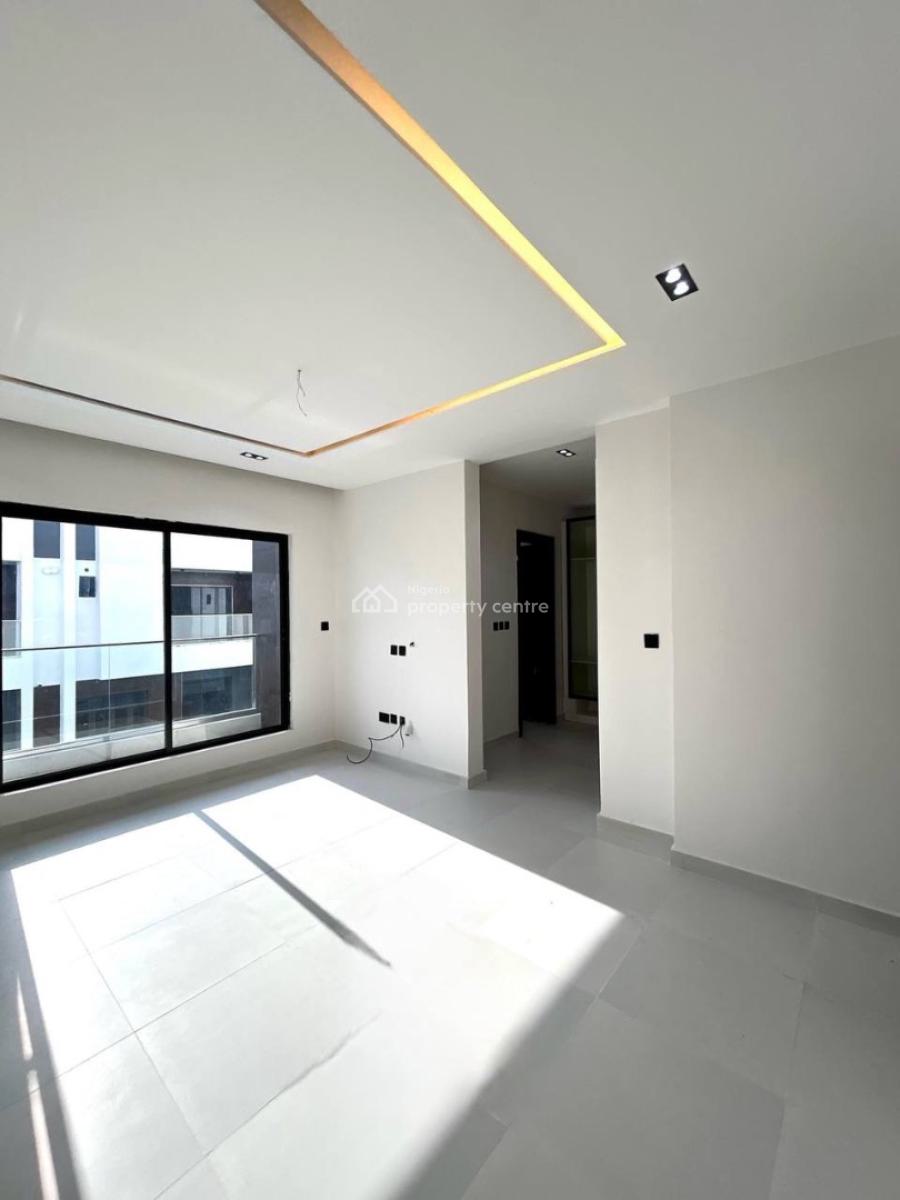 Fully Service 4 Bedroom Terrace Duplex +children Playground & Pool, Fully Service in a Great Neighborhood and Serene Estate, Lekki Phase 1, Lekki, Lagos, Terraced Duplex for Sale