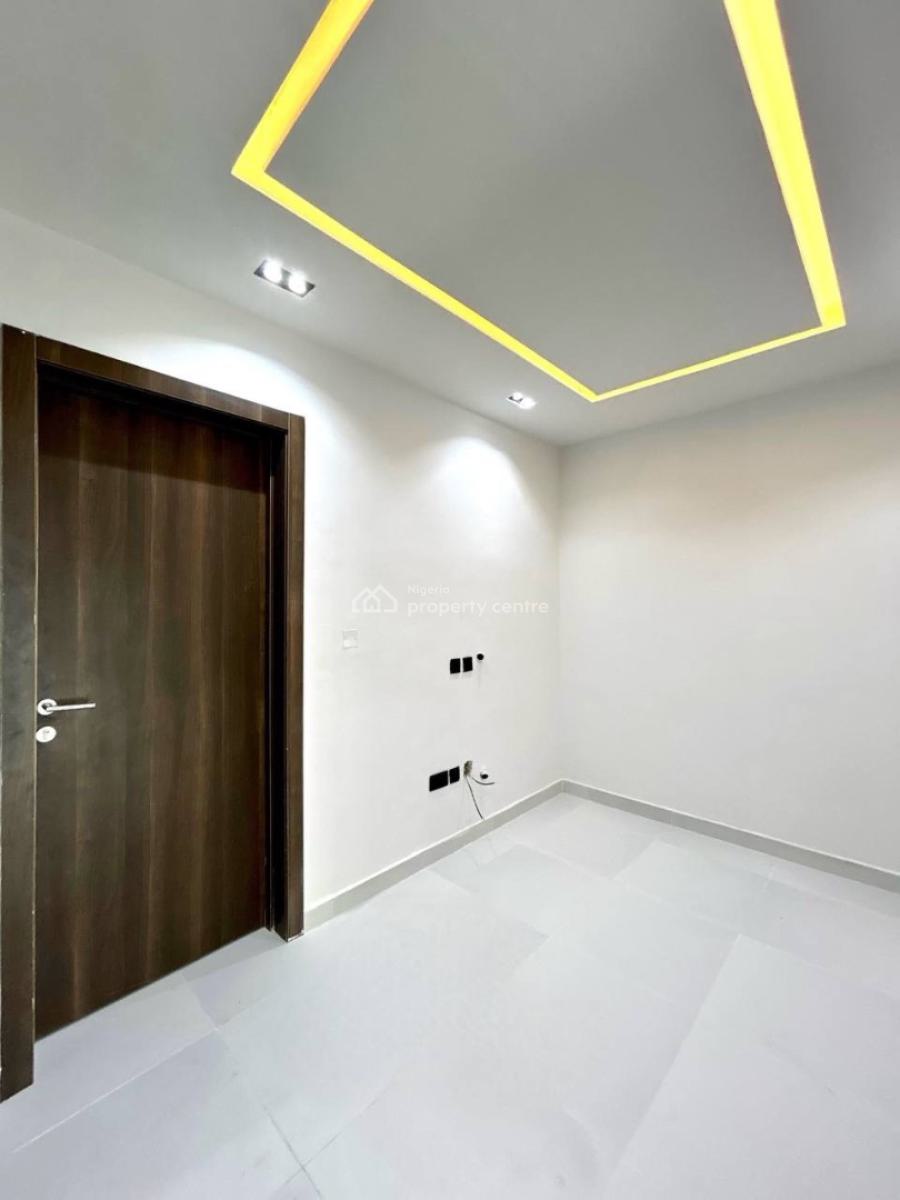 Fully Service 4 Bedroom Terrace Duplex +children Playground & Pool, Fully Service in a Great Neighborhood and Serene Estate, Lekki Phase 1, Lekki, Lagos, Terraced Duplex for Sale