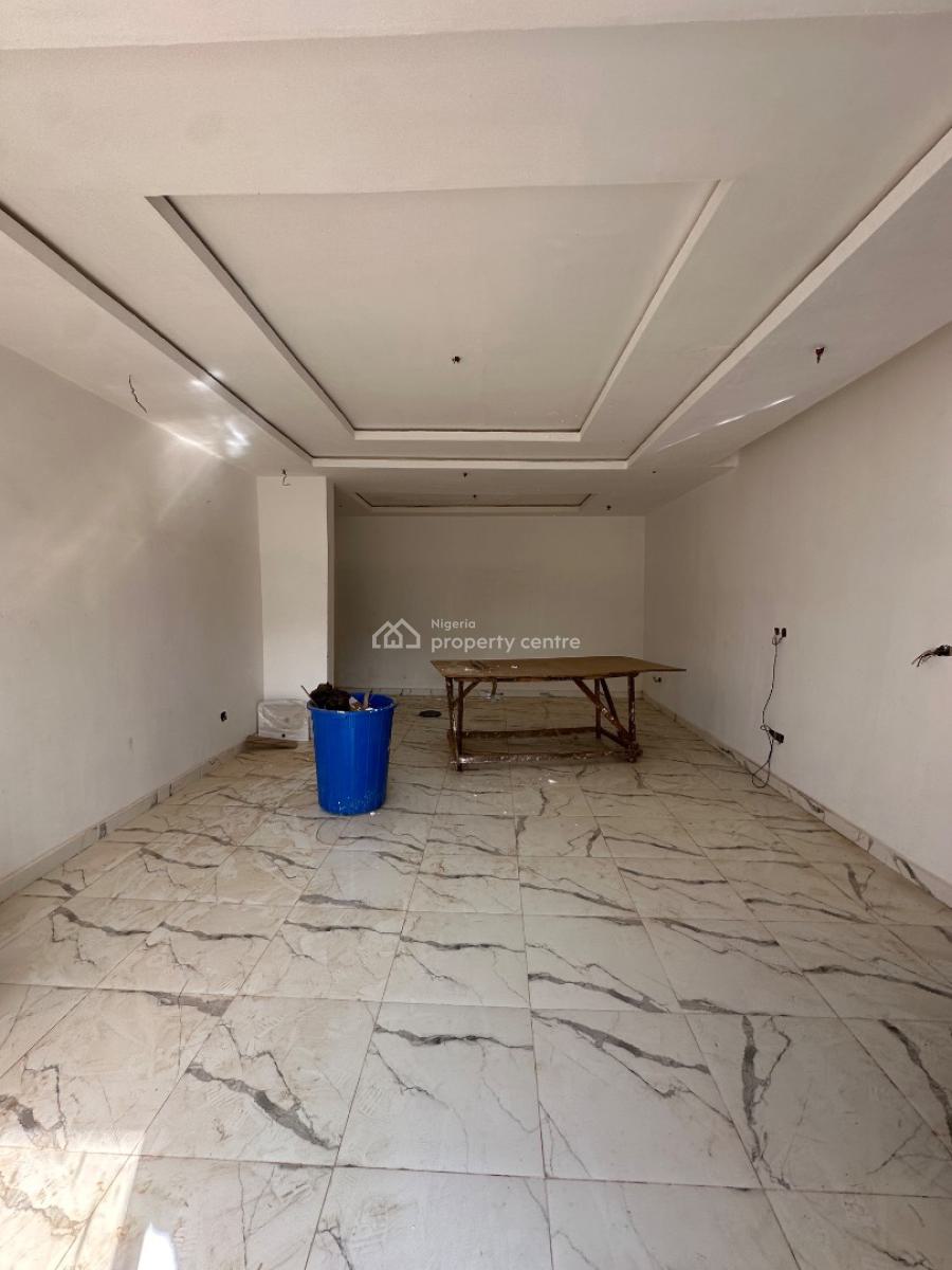 Spacious 3 Bedroom Apartment with Bq, Dakibiyu, Wuye, Abuja, Flat / Apartment for Sale