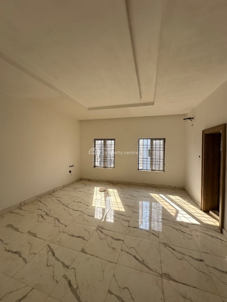 Spacious 3 Bedroom Apartment with Bq, Dakibiyu, Wuye, Abuja, Flat / Apartment for Sale