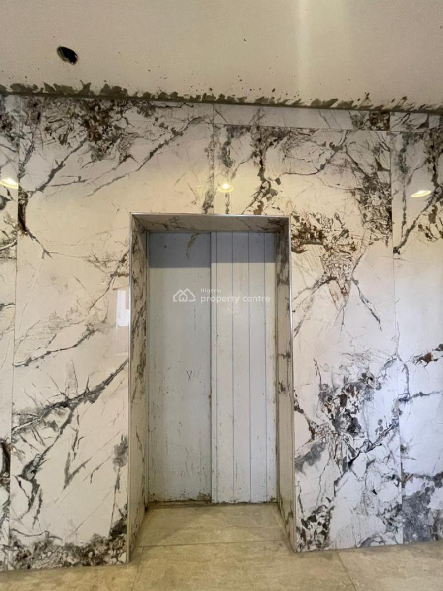 Highly Sought After 2 Bedroom Apartment with Multi Level Packing, Victoria Island (vi), Lagos, Flat / Apartment for Sale