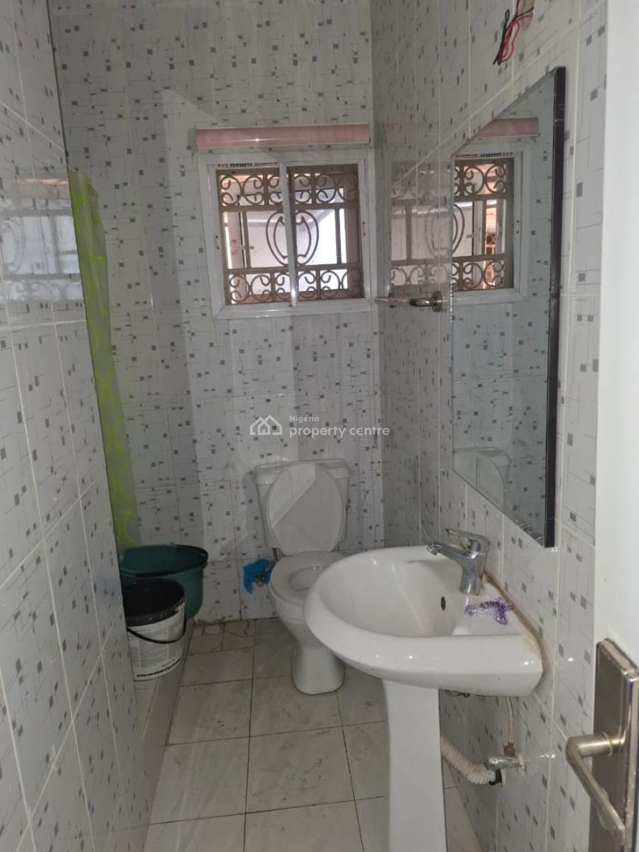 Furnished and Serviced One Bedroom Flat, Close to Wonderland, Kukwaba, Abuja, Flat / Apartment for Rent