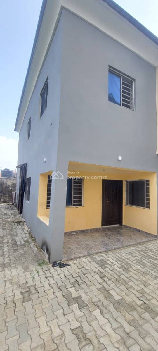 Spacious and Clean 3 Bedroom Apartment, First Unity Estate, Badore, Ajah, Lagos, Flat / Apartment for Rent
