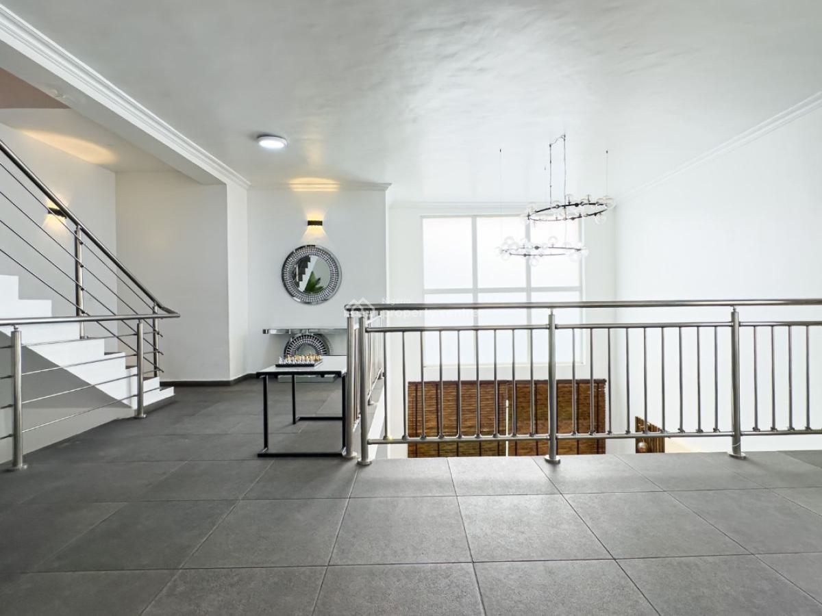 Step Into a Luxury 3-bedroom Space with Exceptional High-end Features, Step Into a Luxury 3-bedroom Space with Exceptional High-end Features, Lekki Phase 1, Lekki, Lagos, Flat / Apartment Short Let