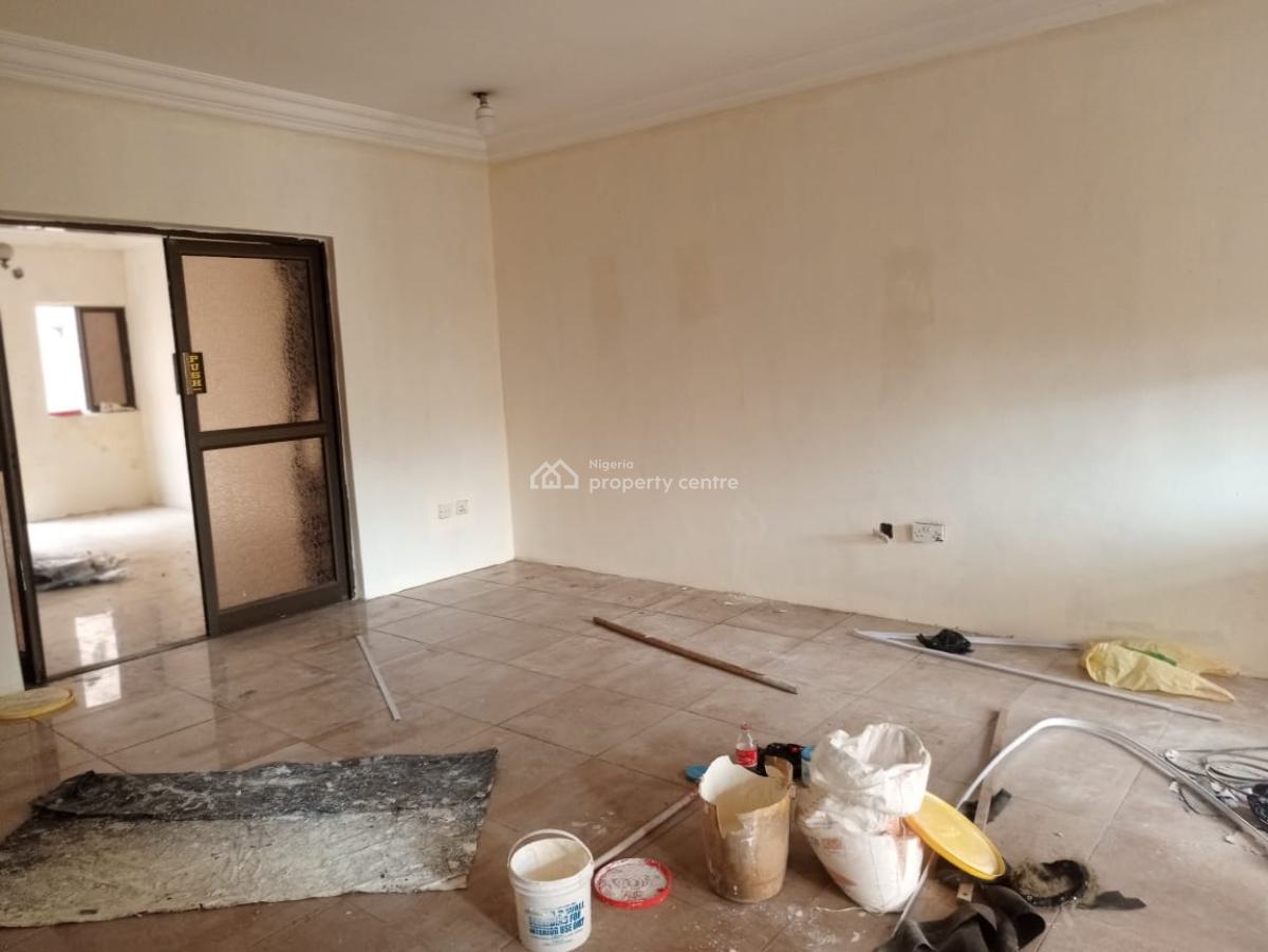 Well Maintained 5 Bedroom House with 2 Rooms Bq, Off Admiralty Way, Lekki Phase 1, Lekki, Lagos, Semi-detached Duplex for Rent