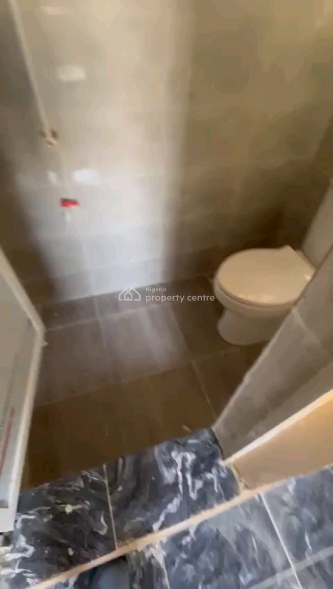 Room Self Off Oresegun Road, Oresegun Road, Akoka, Yaba, Lagos, Self Contain (single Rooms) for Rent