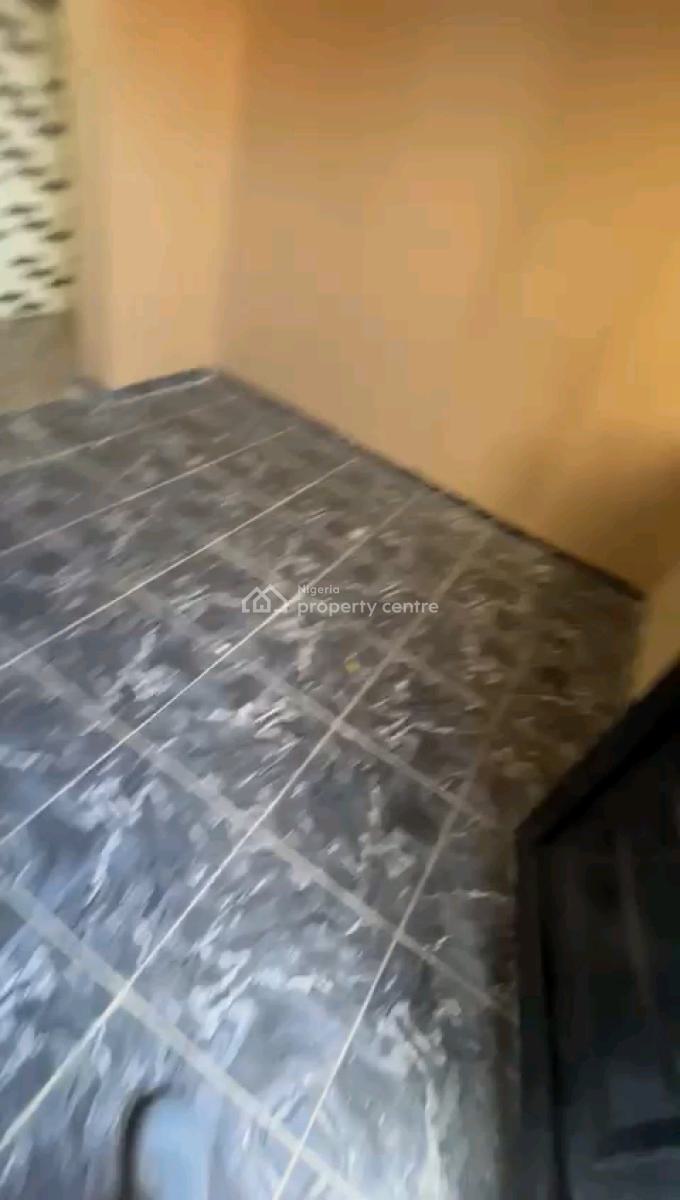 Room Self Off Oresegun Road, Oresegun Road, Akoka, Yaba, Lagos, Self Contain (single Rooms) for Rent