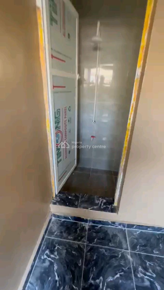 Room Self Off Oresegun Road, Oresegun Road, Akoka, Yaba, Lagos, Self Contain (single Rooms) for Rent