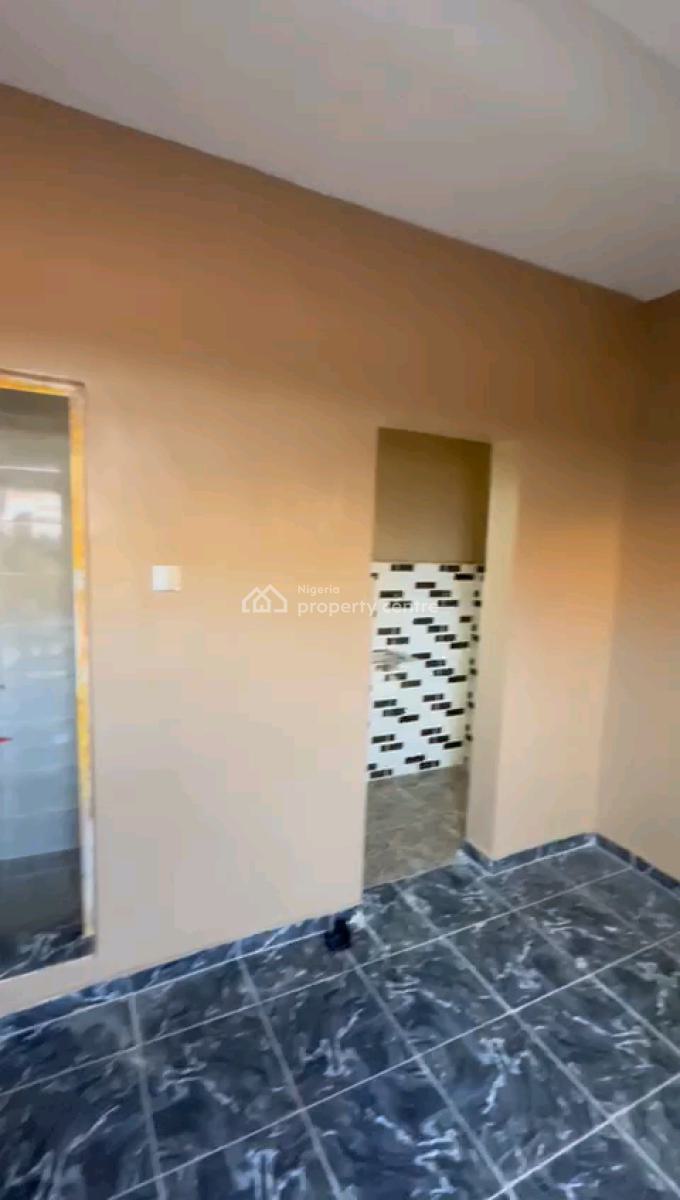 Room Self Off Oresegun Road, Oresegun Road, Akoka, Yaba, Lagos, Self Contain (single Rooms) for Rent