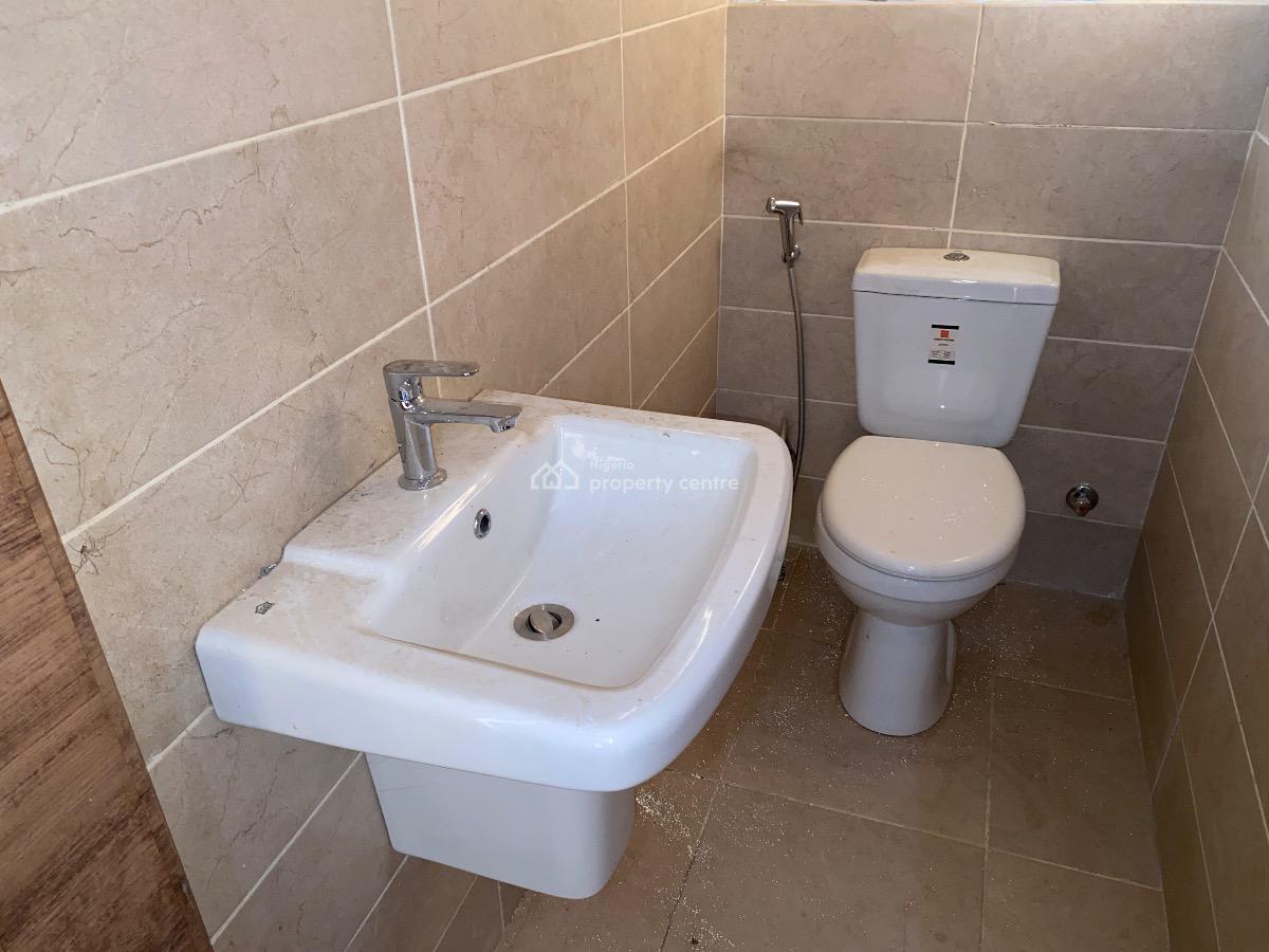 2 Bedroom Apartment, Life Camp, Abuja, Flat / Apartment for Sale