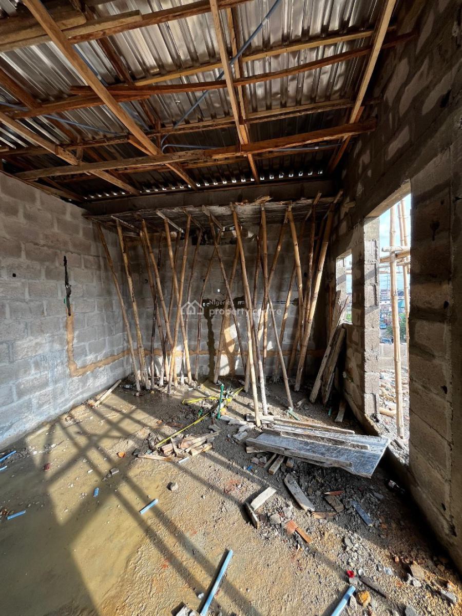 Newly Built 3 Bedroom Apartment in a Strategic Location, Maryland, Maryland, Lagos, House for Sale