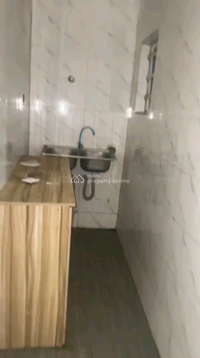 a Relatively New and Decent Miniflat, Upstairs with Kitchen Cabs, Onike, Yaba, Lagos, Mini Flat (room and Parlour) for Rent