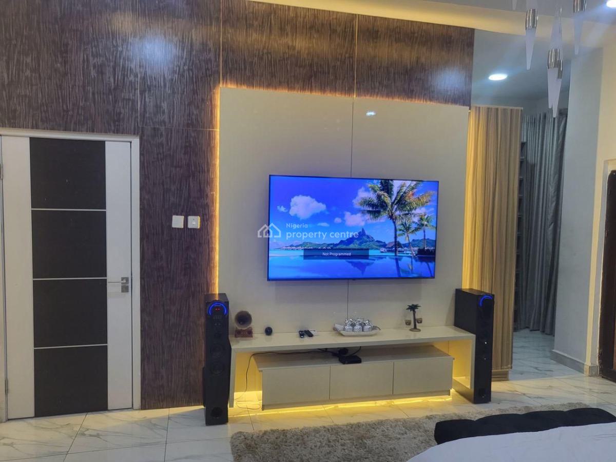 Still Available   Distressed Sal E:140m  Fully Furnished 4 Bedroom Sem, Chevron, Lekki, Lagos, Semi-detached Duplex for Sale