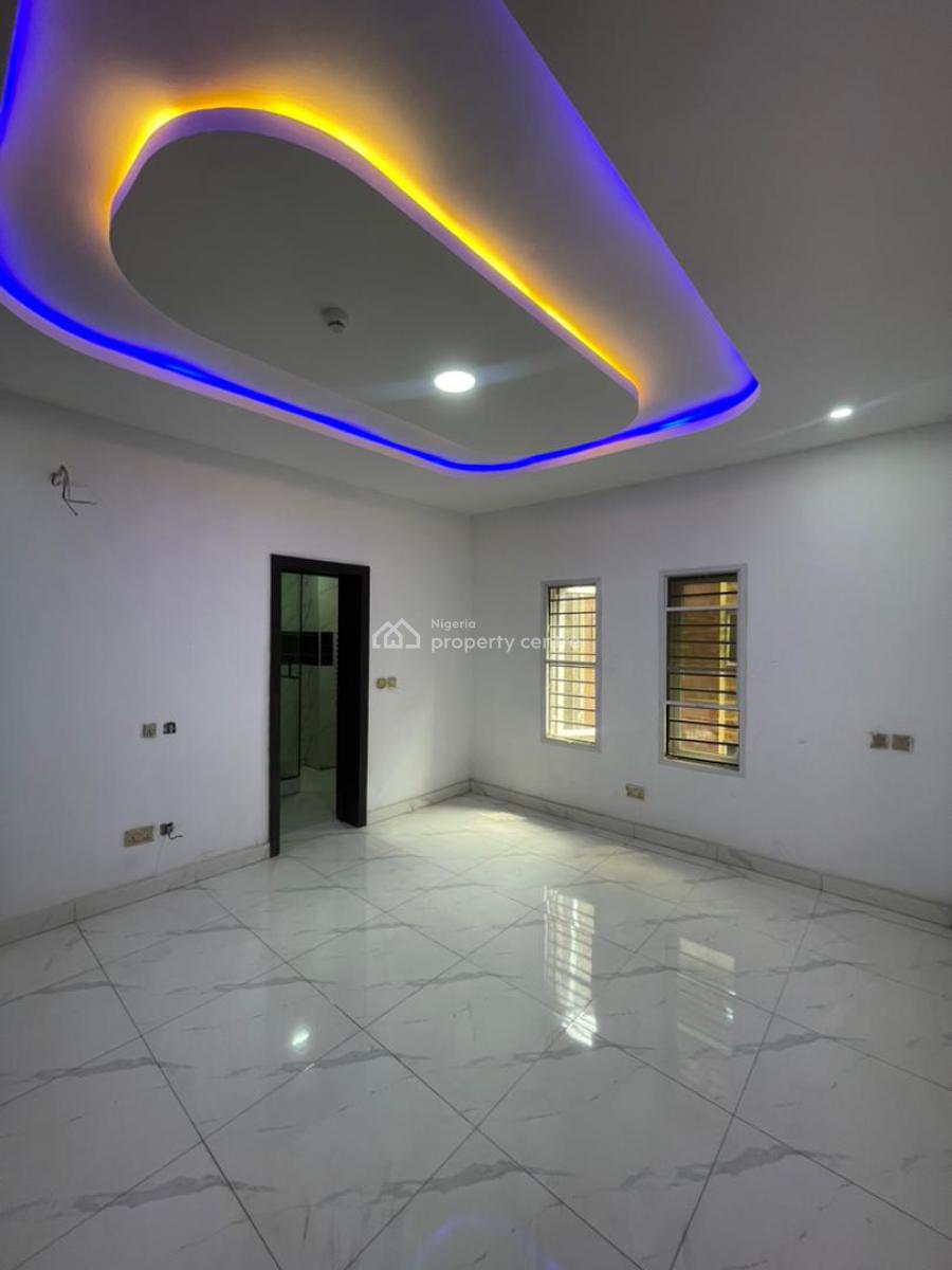 Fully Serviced 2-bedroom Apartment with Bq, Off Freedom Way, Lekki Phase 1, Lekki, Lagos, Flat / Apartment for Rent