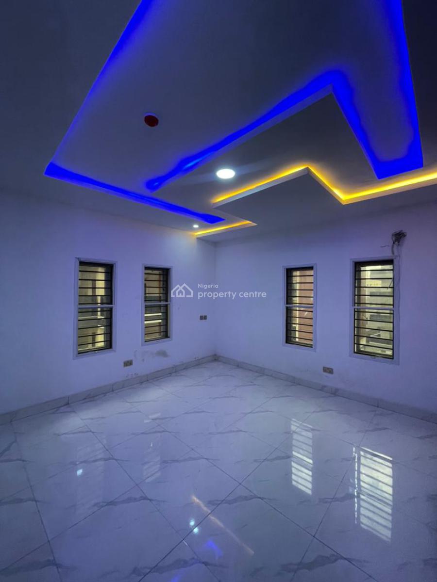 Fully Serviced 2-bedroom Apartment with Bq, Off Freedom Way, Lekki Phase 1, Lekki, Lagos, Flat / Apartment for Rent